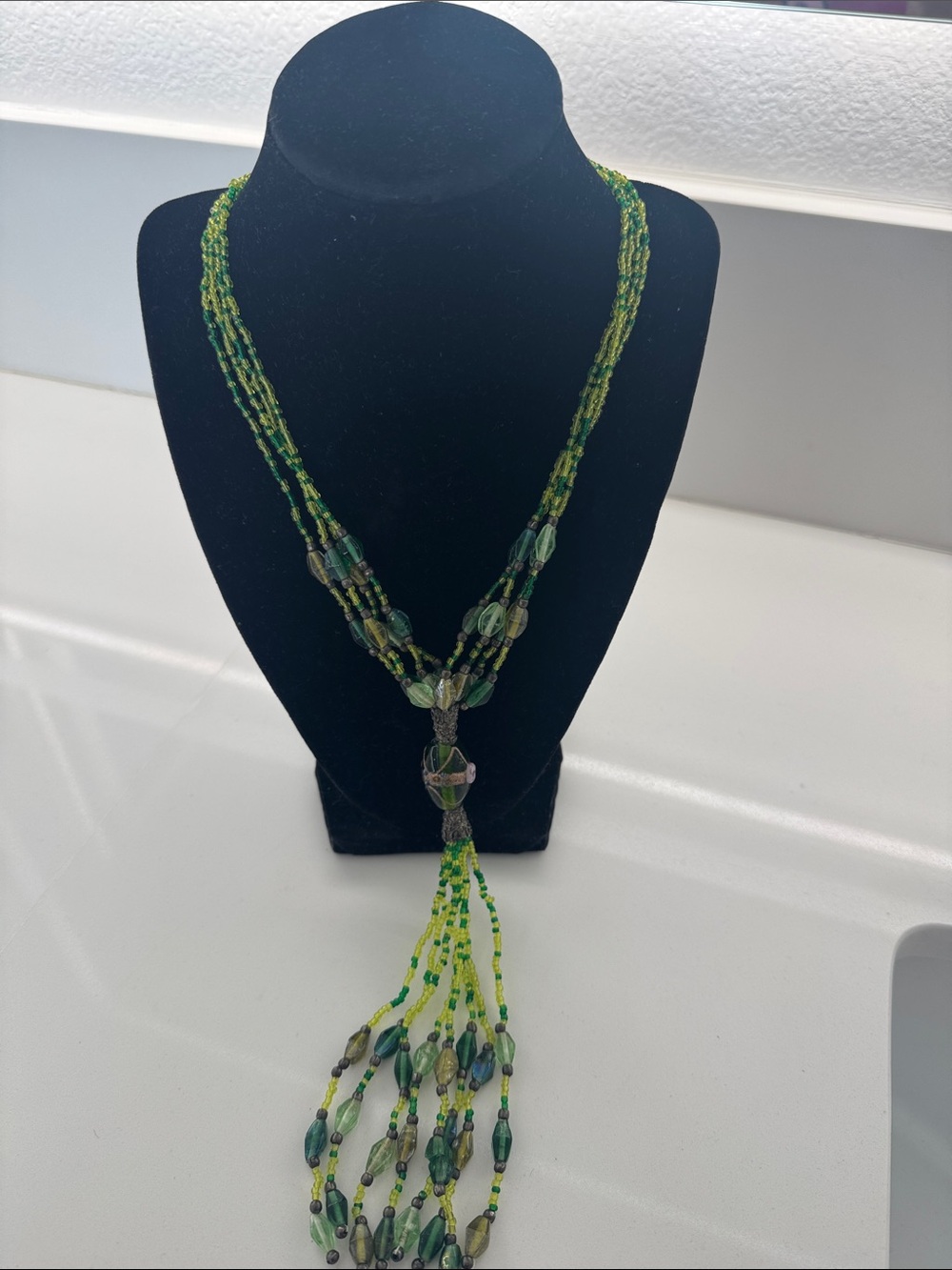 Source Unknown Green Multi-Strand Beaded Lariat Necklace
